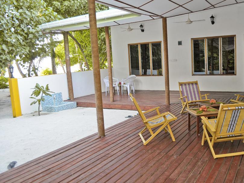 Fulidhoo La Perla Guest House Exterior photo