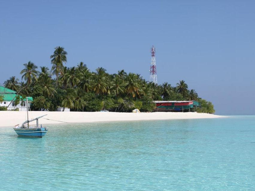 Fulidhoo La Perla Guest House Exterior photo