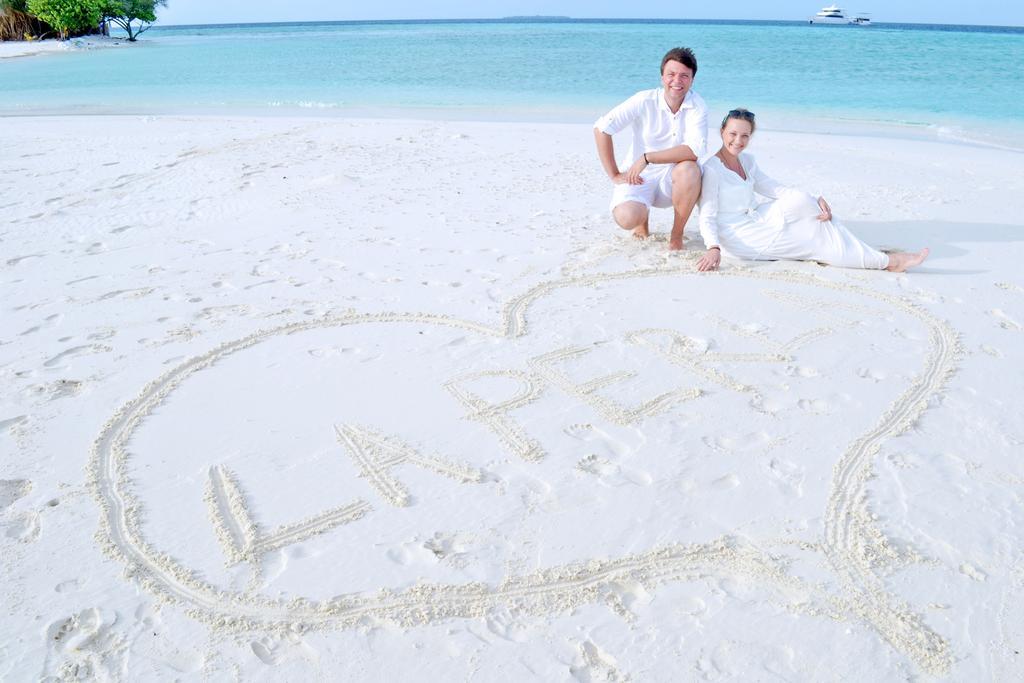 Fulidhoo La Perla Guest House Exterior photo