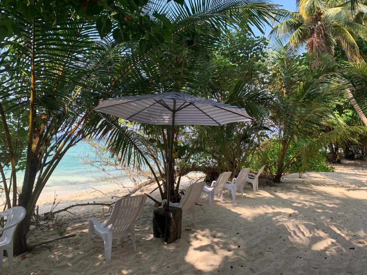 Fulidhoo La Perla Guest House Exterior photo
