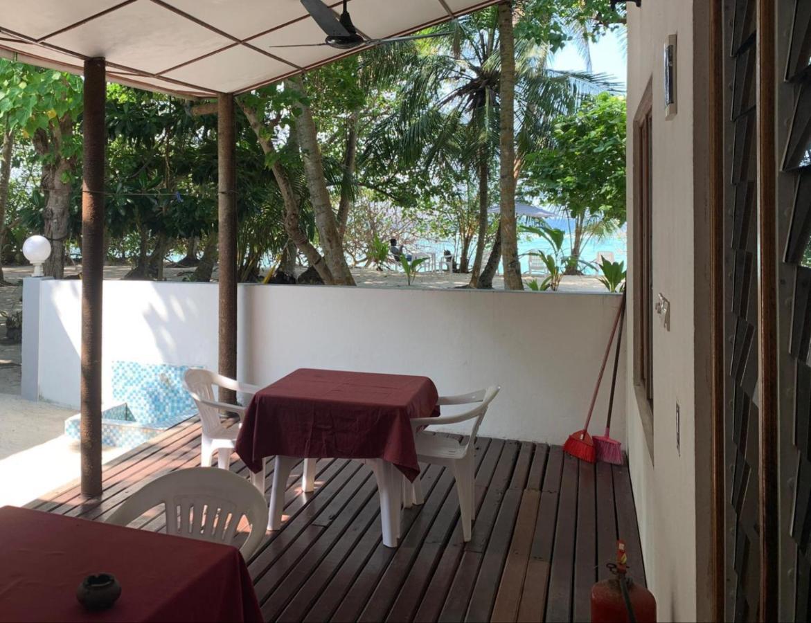 Fulidhoo La Perla Guest House Exterior photo